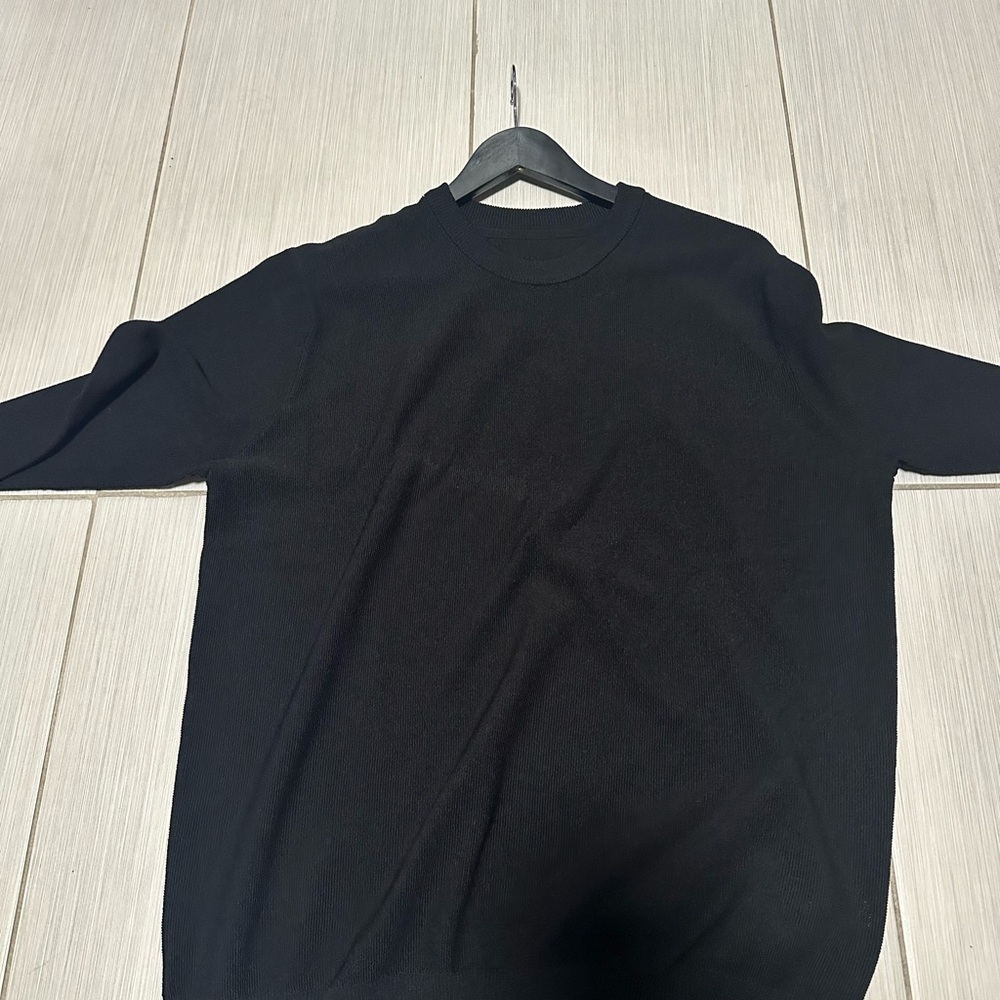 Youngla Classic Black Shirt